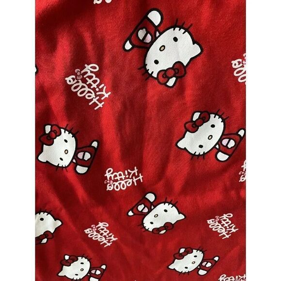 Hello Kitty All Over Red Crewneck Sweatshirt Women’s Sz XL NEW No Tags Bioworld - Picture 3 of 9